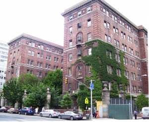 1024px-Bellevue_Psychiatric_Hospital_old_building